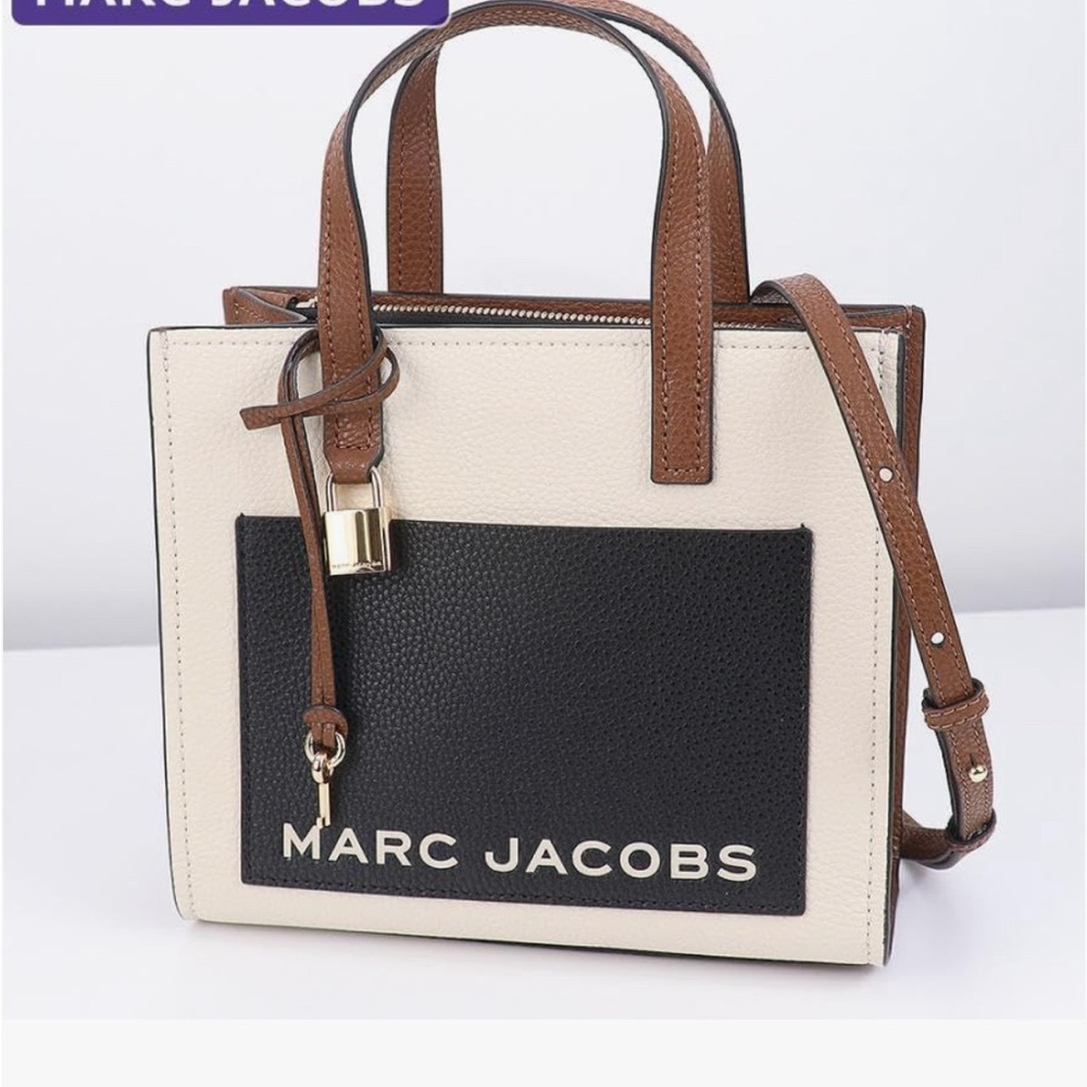 Marc Jacobs Marshmallow Black and Cream Women's tote “Mini Grind”